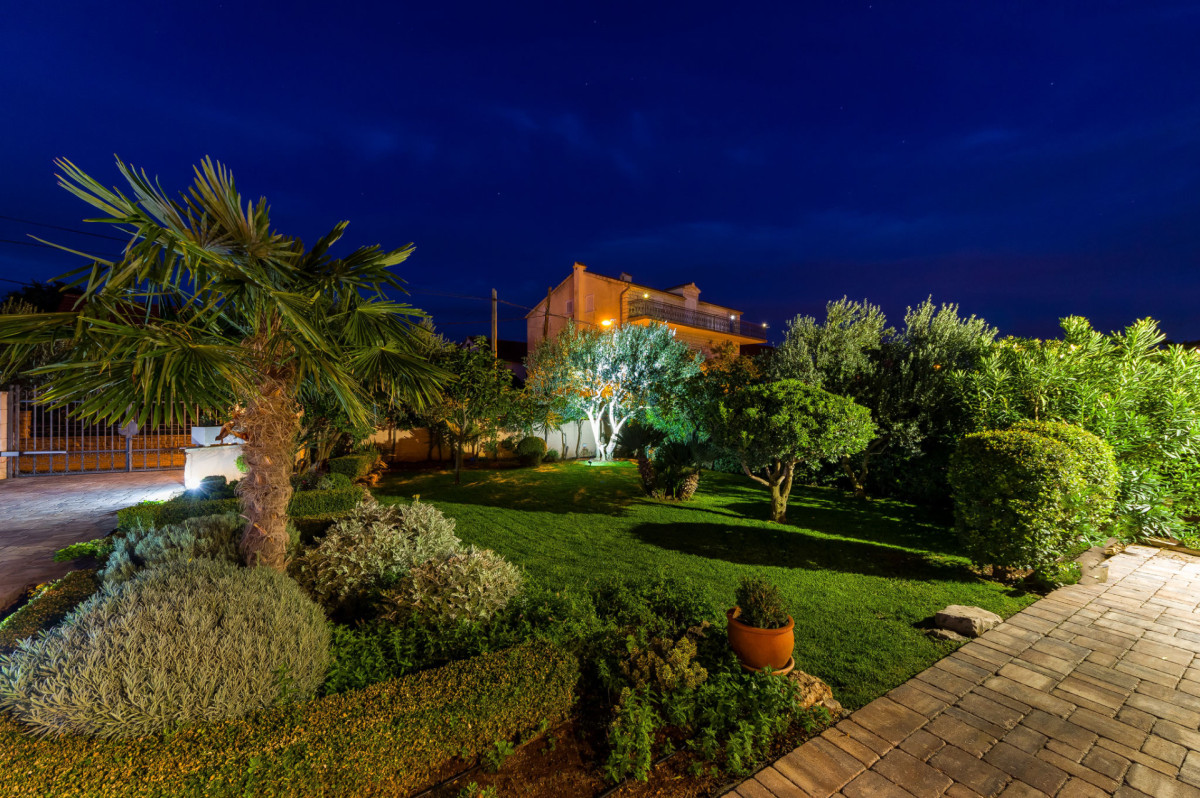 Villa Navis