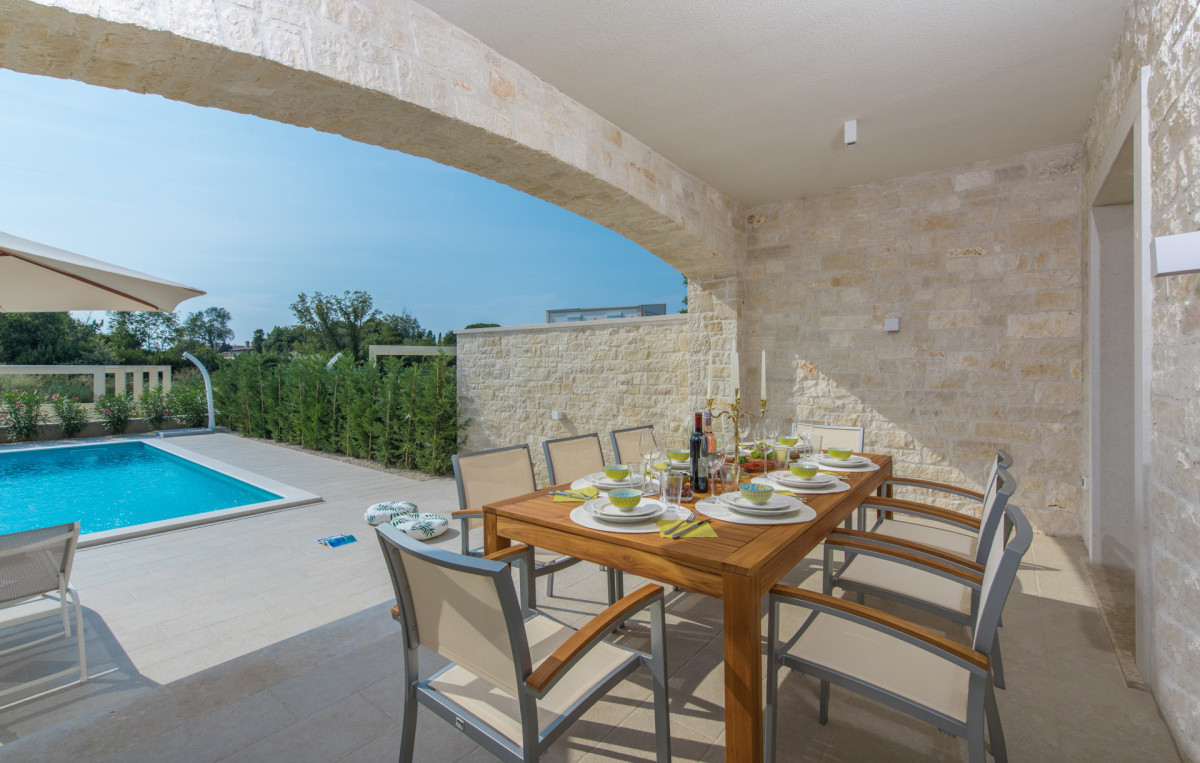 Villa Cypressa