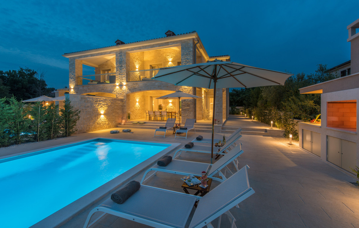 Villa Cypressa