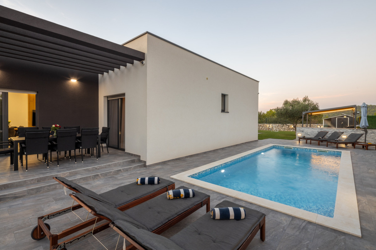 Villa A