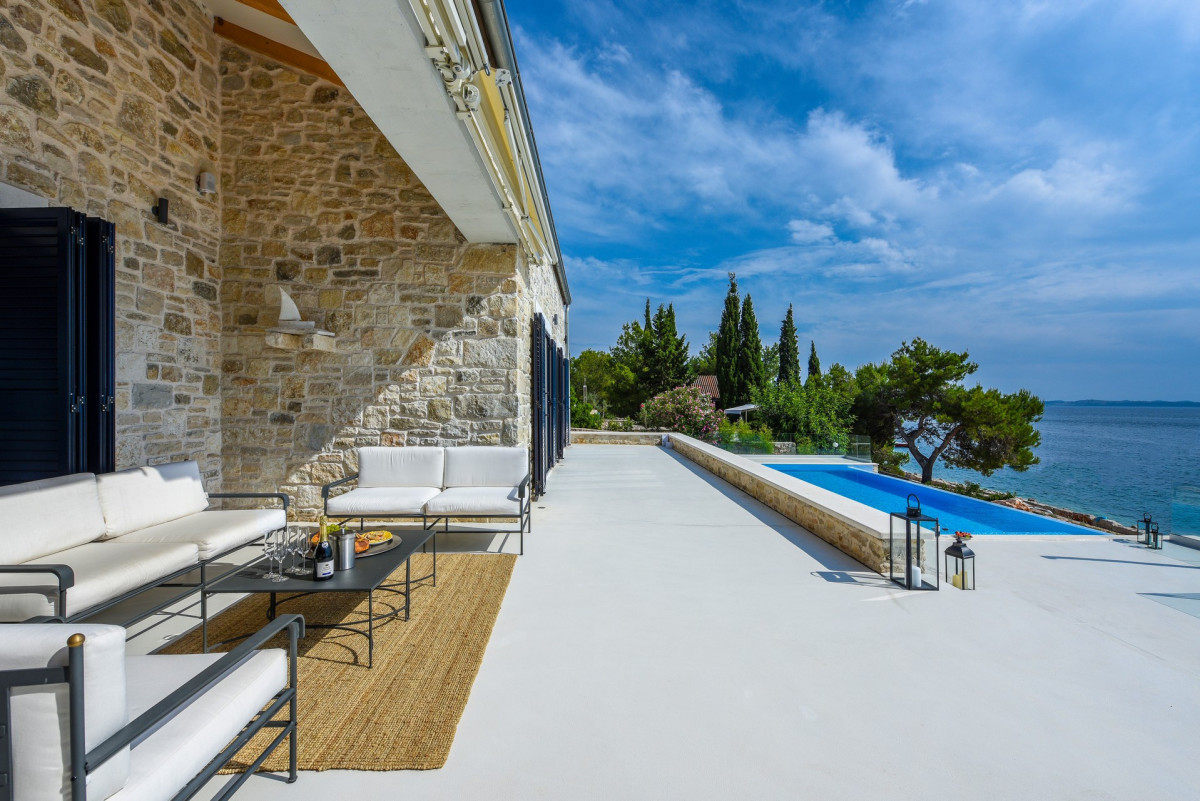 Villa Proversa