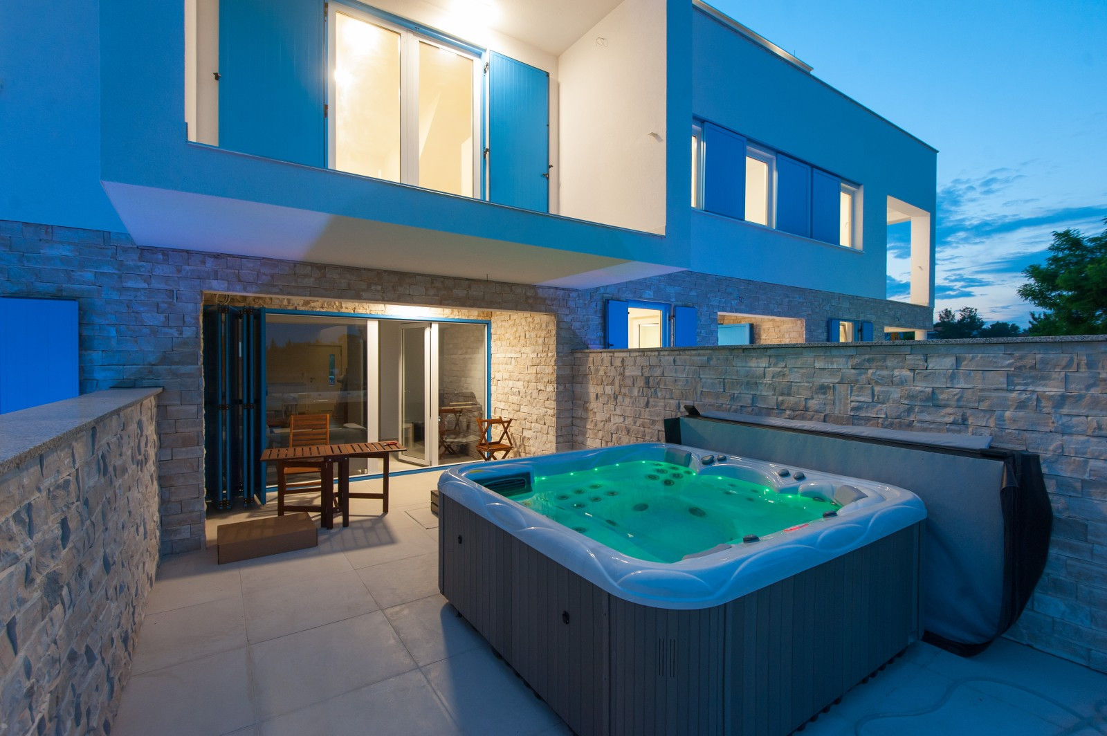 Villa Orchid & Palme