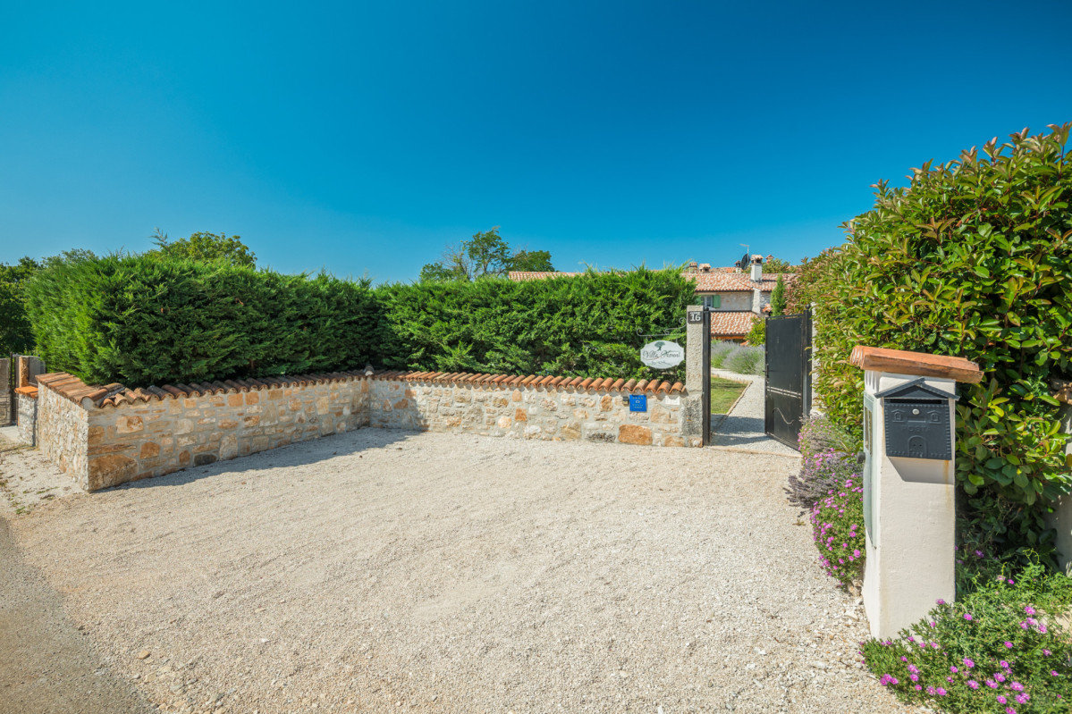 Villa Aster