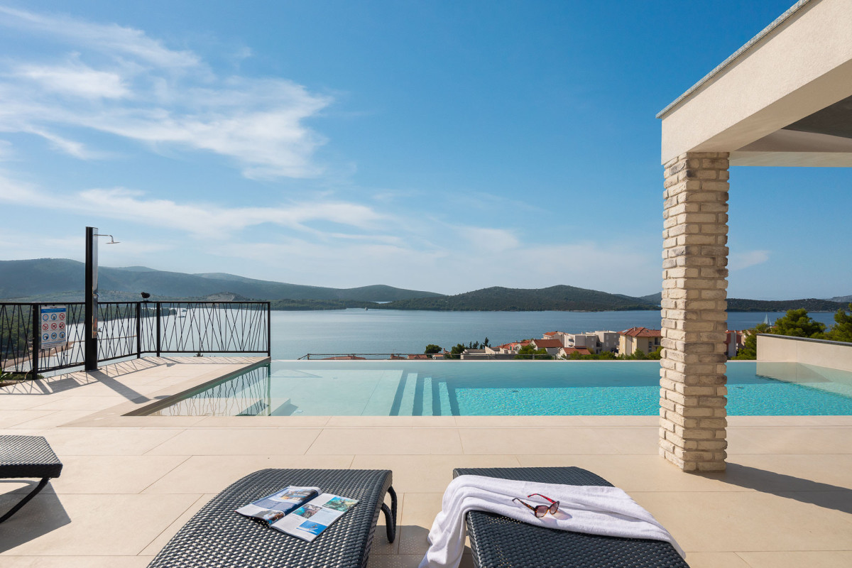 Villa Grc