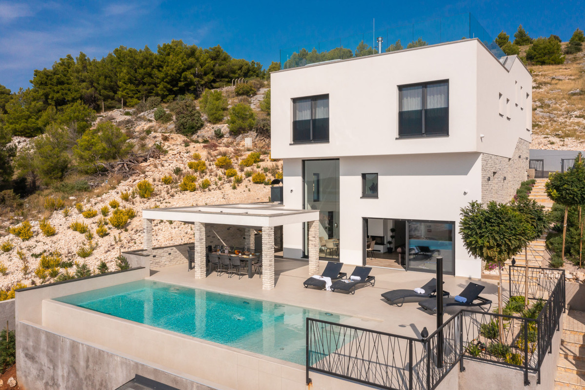 Villa Grc