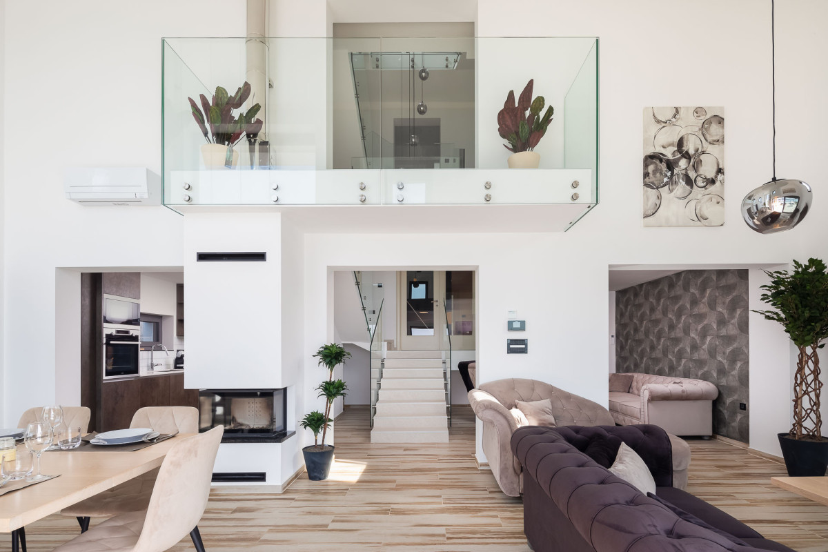 Villa Grc