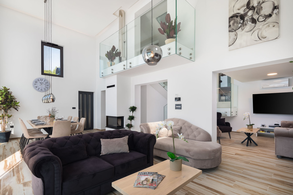 Villa Grc