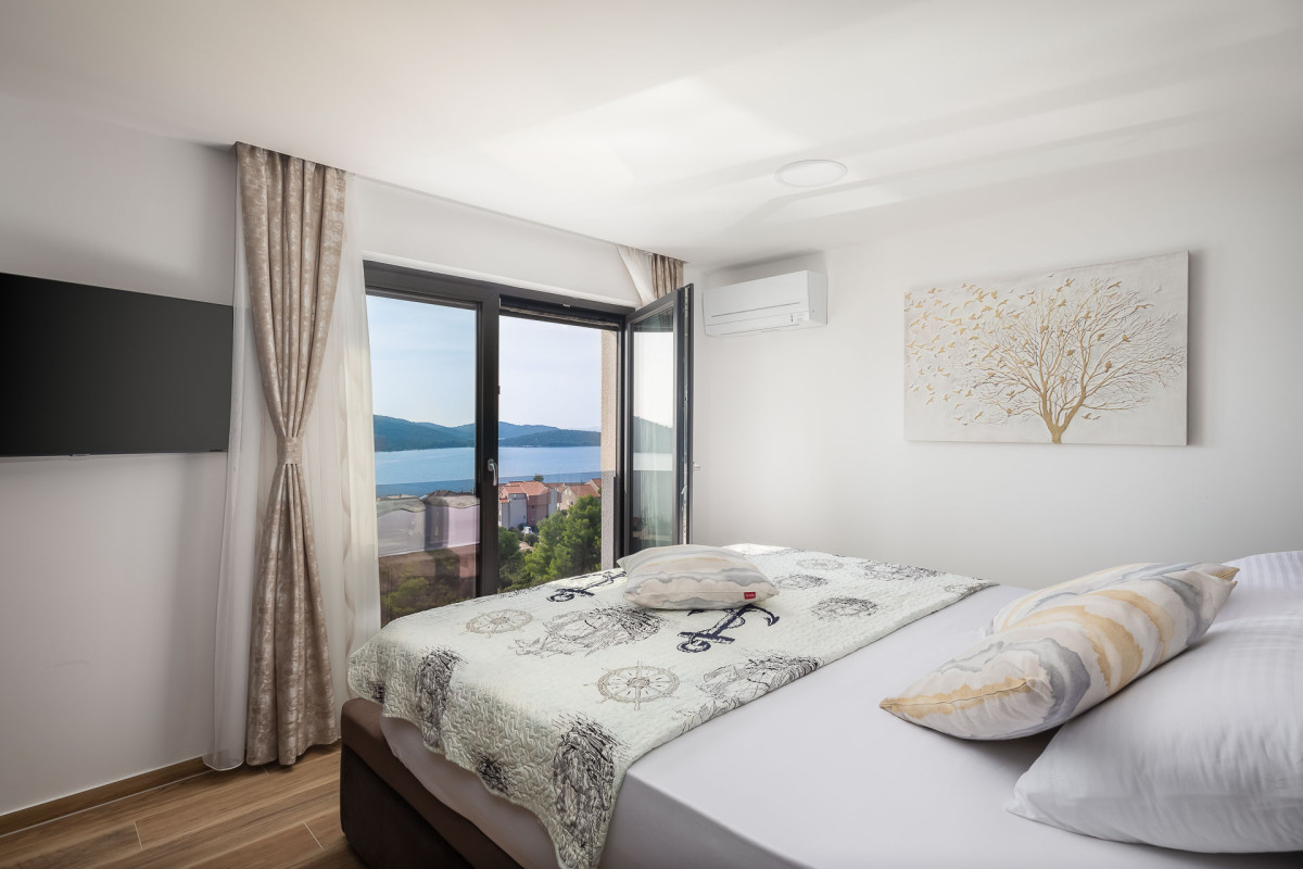 Villa Grc