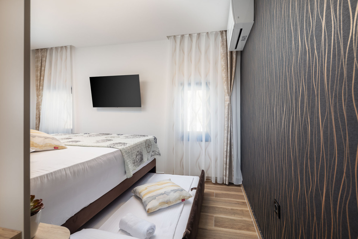 Villa Grc
