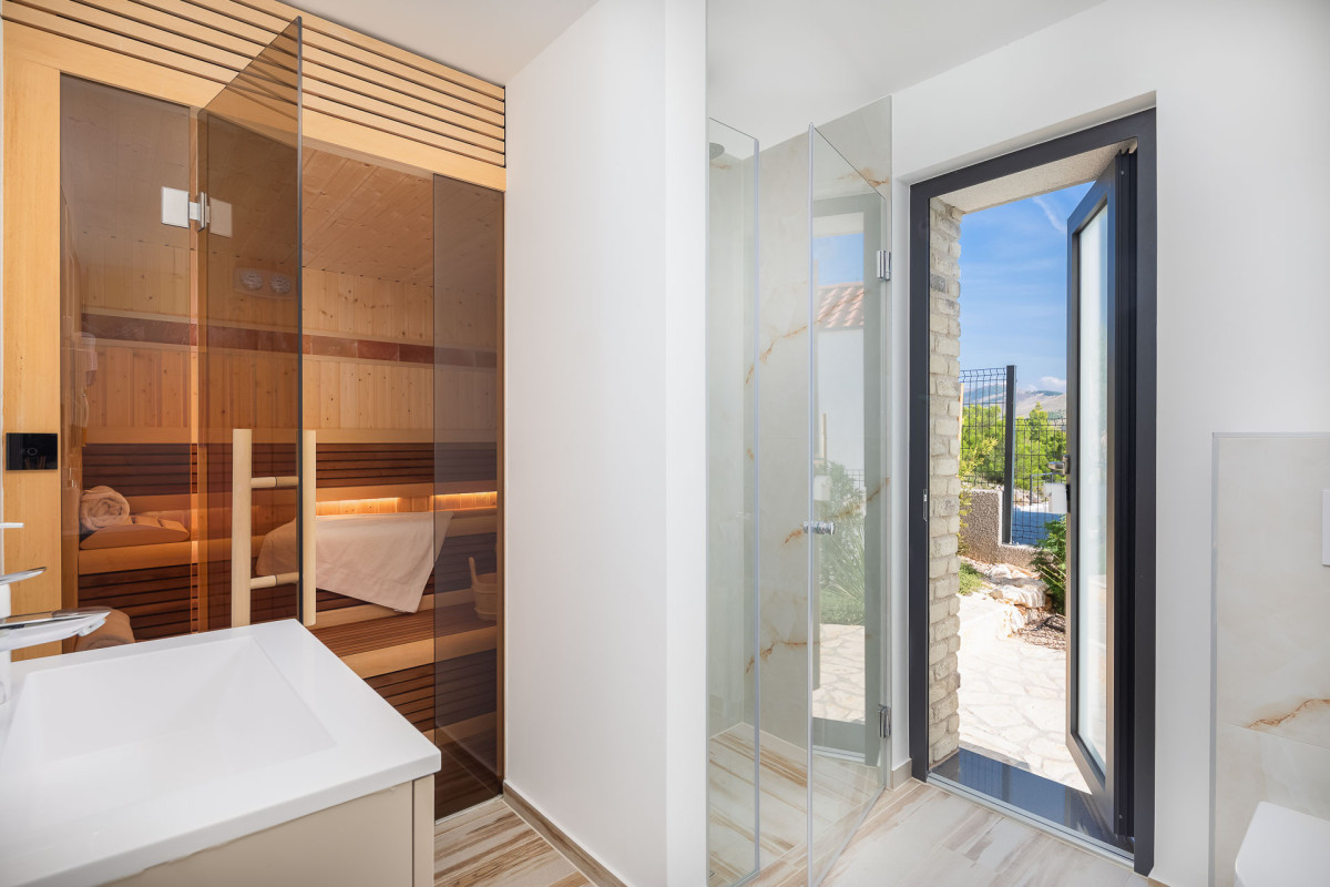 Villa Grc