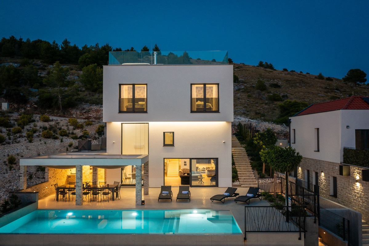 Villa Grc