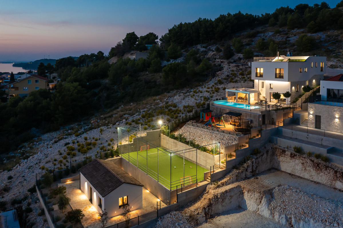 Villa Grc