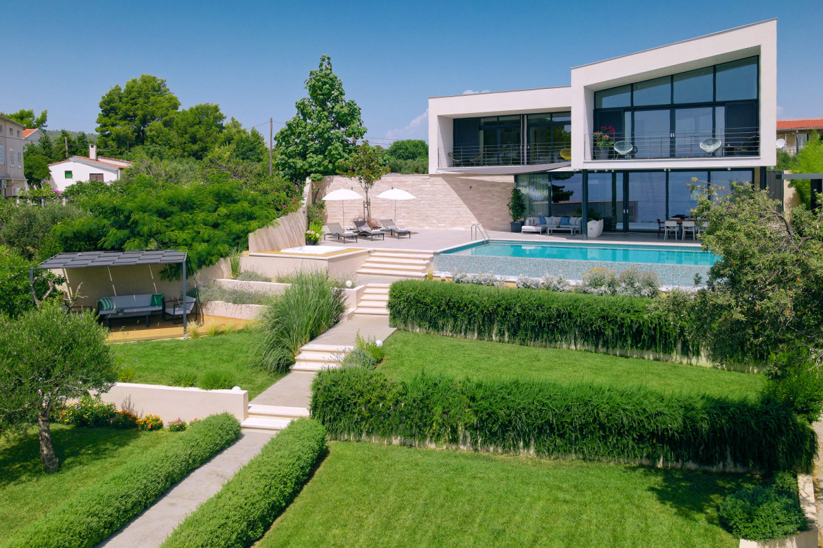 Villa Katina