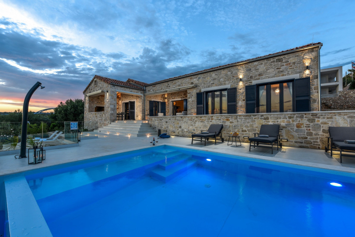 Villa Proversa
