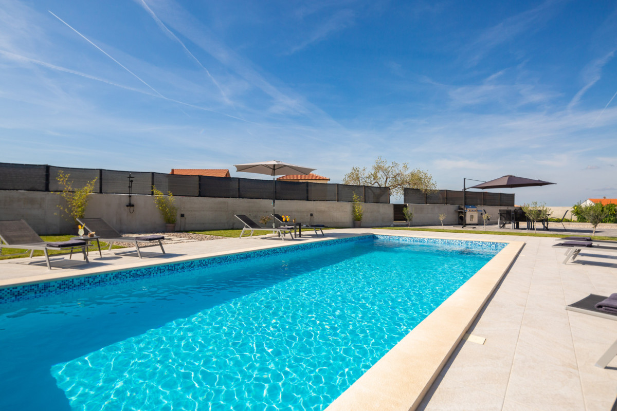 Villa Lacus Vrana