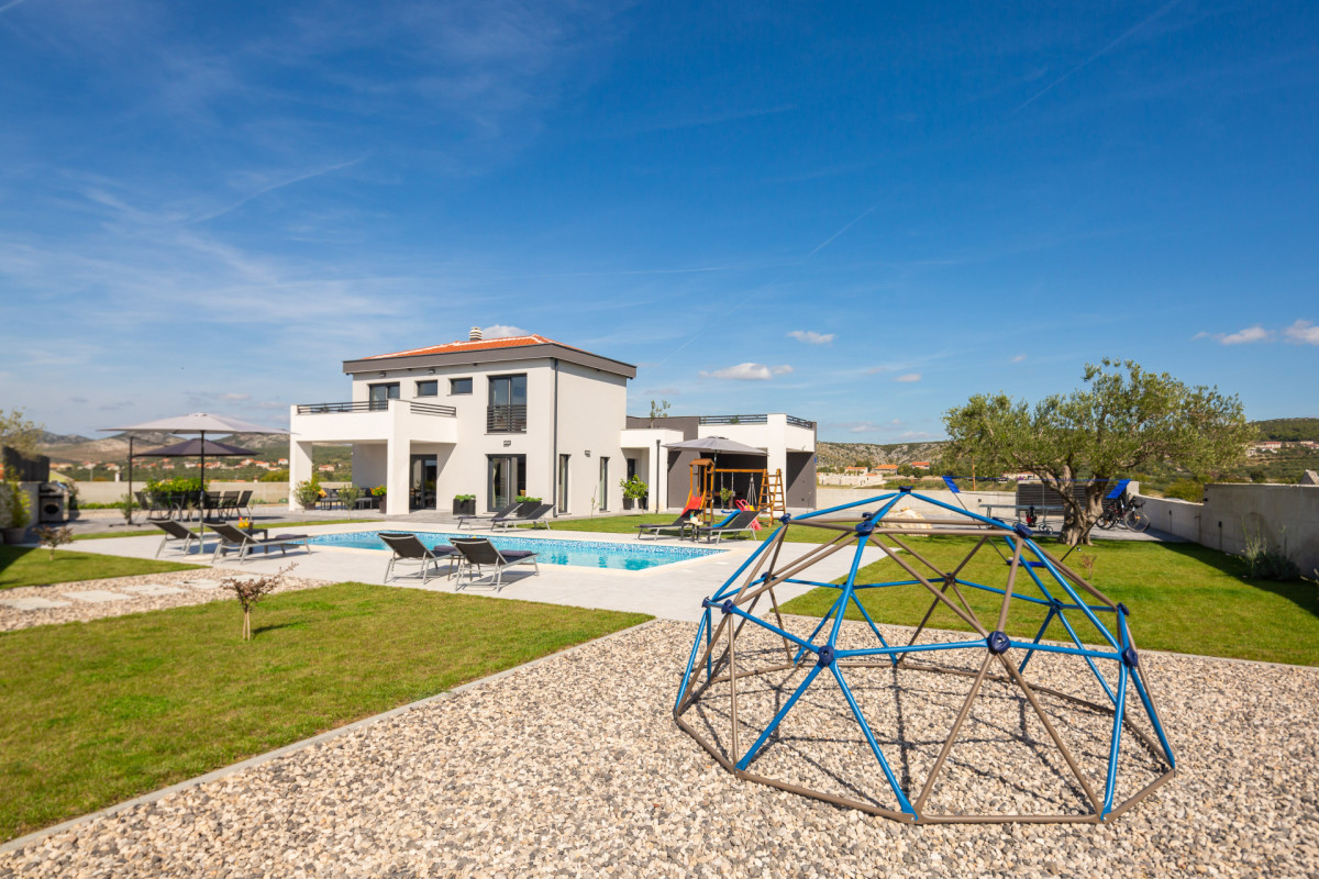 Villa Lacus Vrana