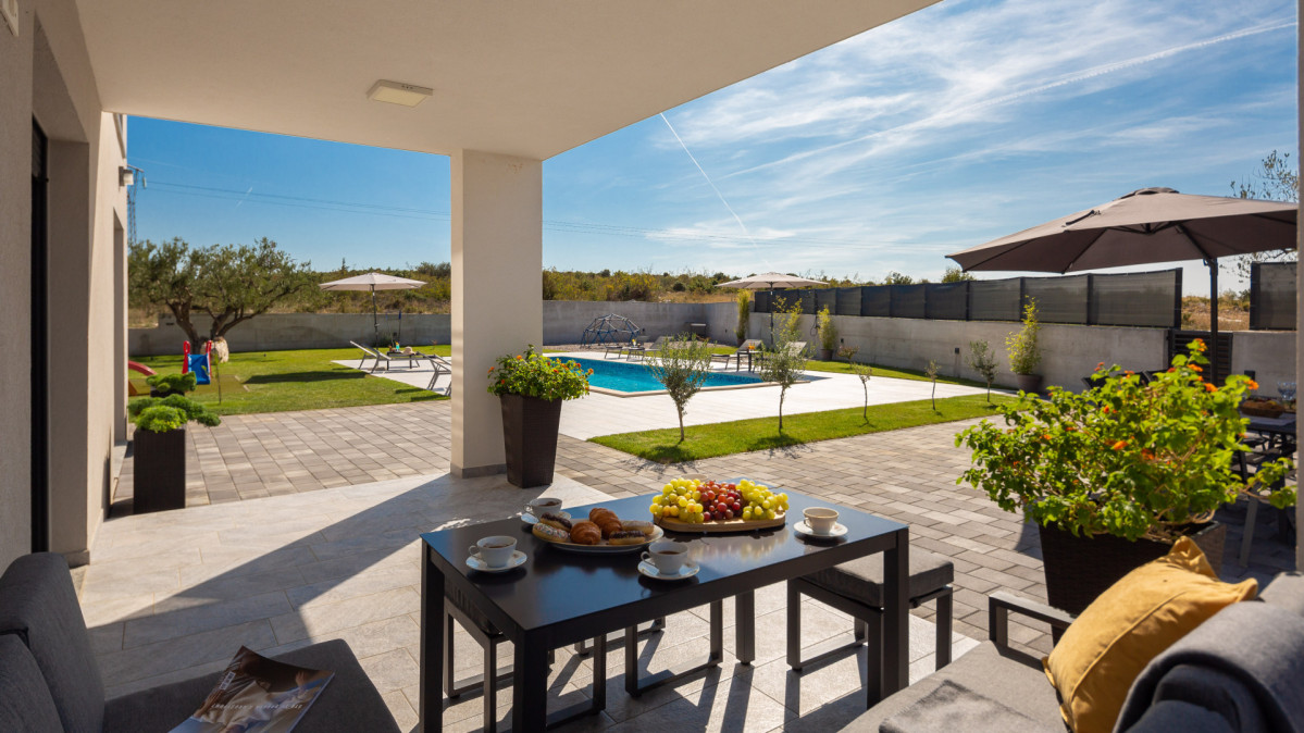Villa Lacus Vrana