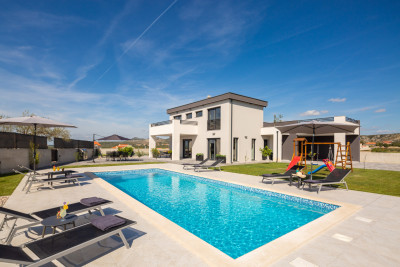 Villa Lacus Vrana