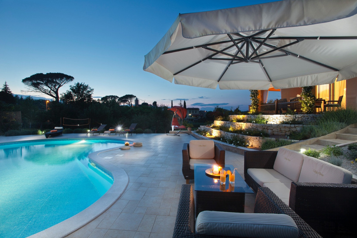Villa Diora