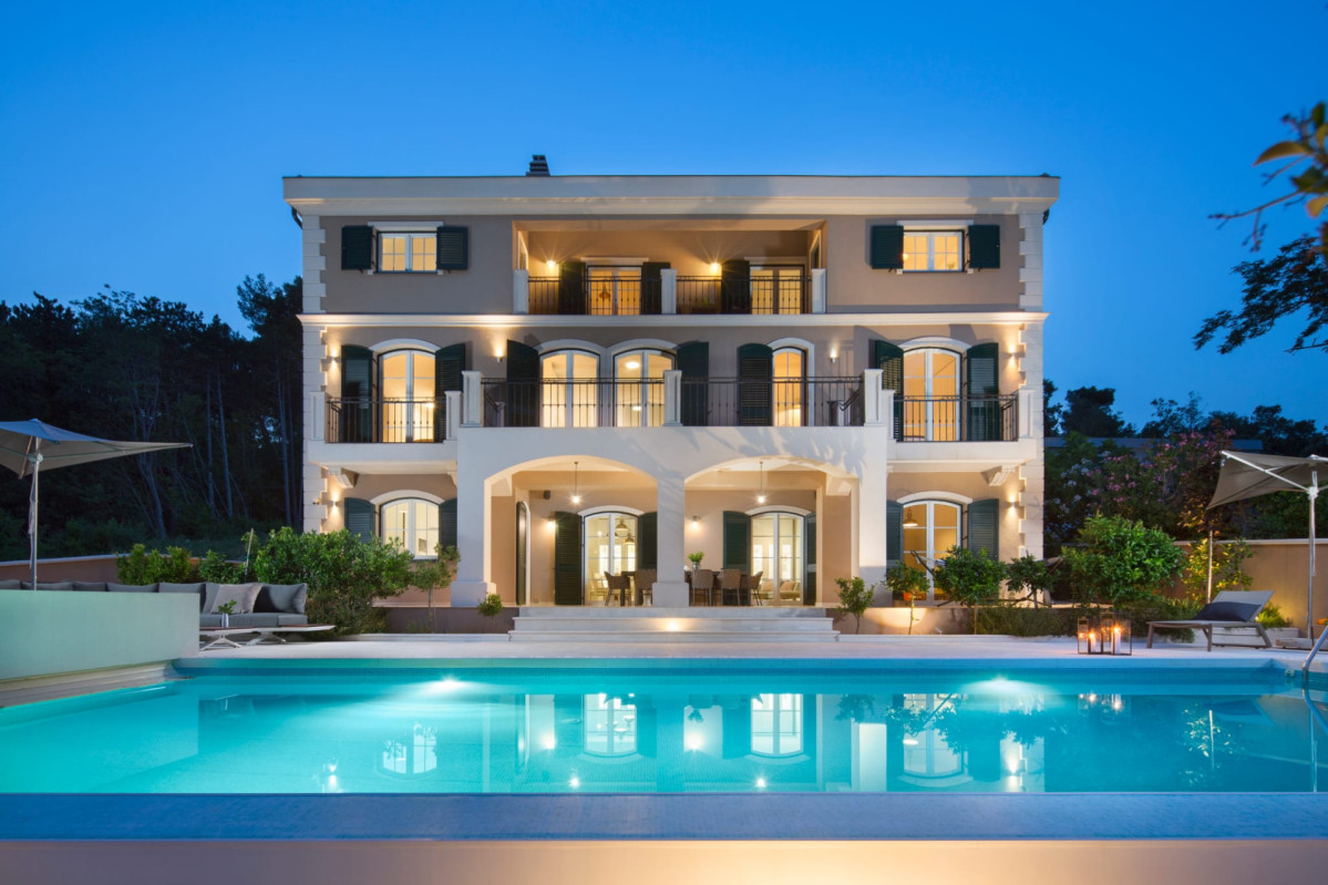 Villa Veglia Palace