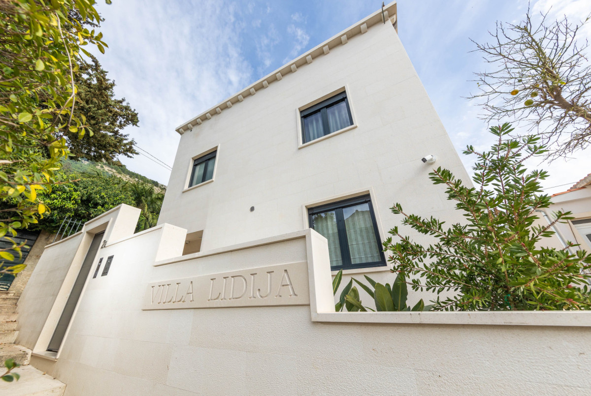 Villa Lidija