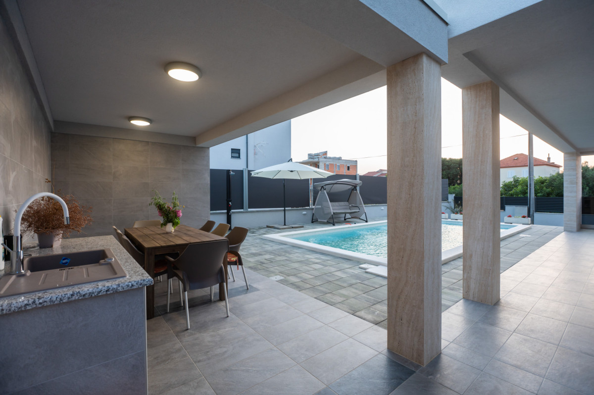 Villa Marta Sukošan