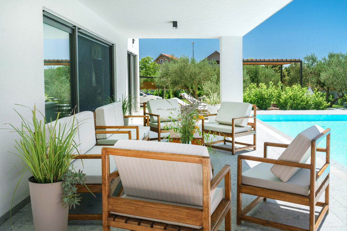 Villa O