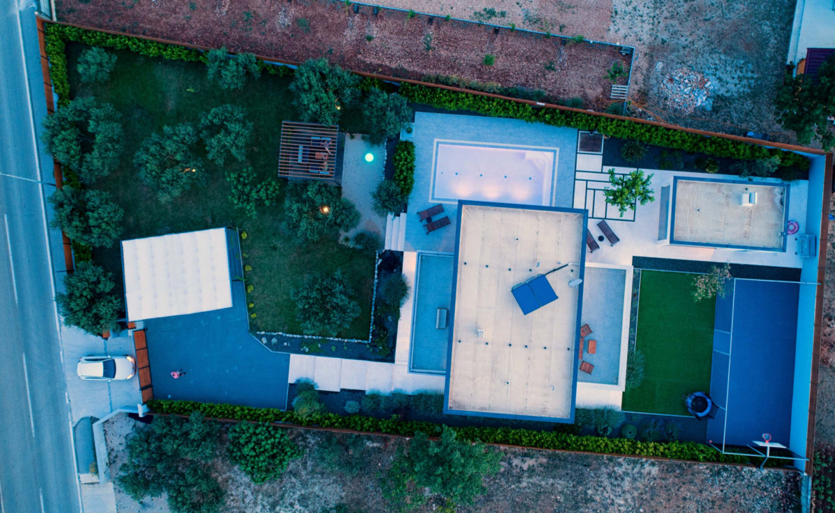 Villa O