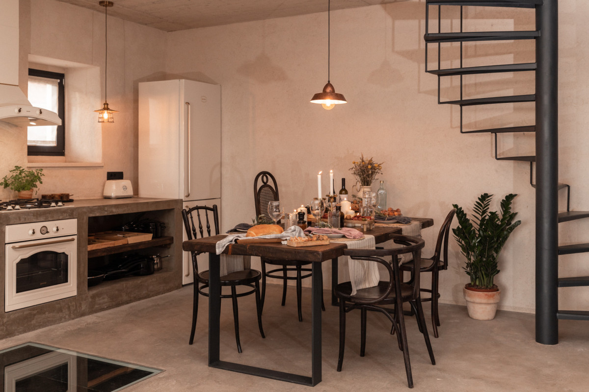 Villa She House
