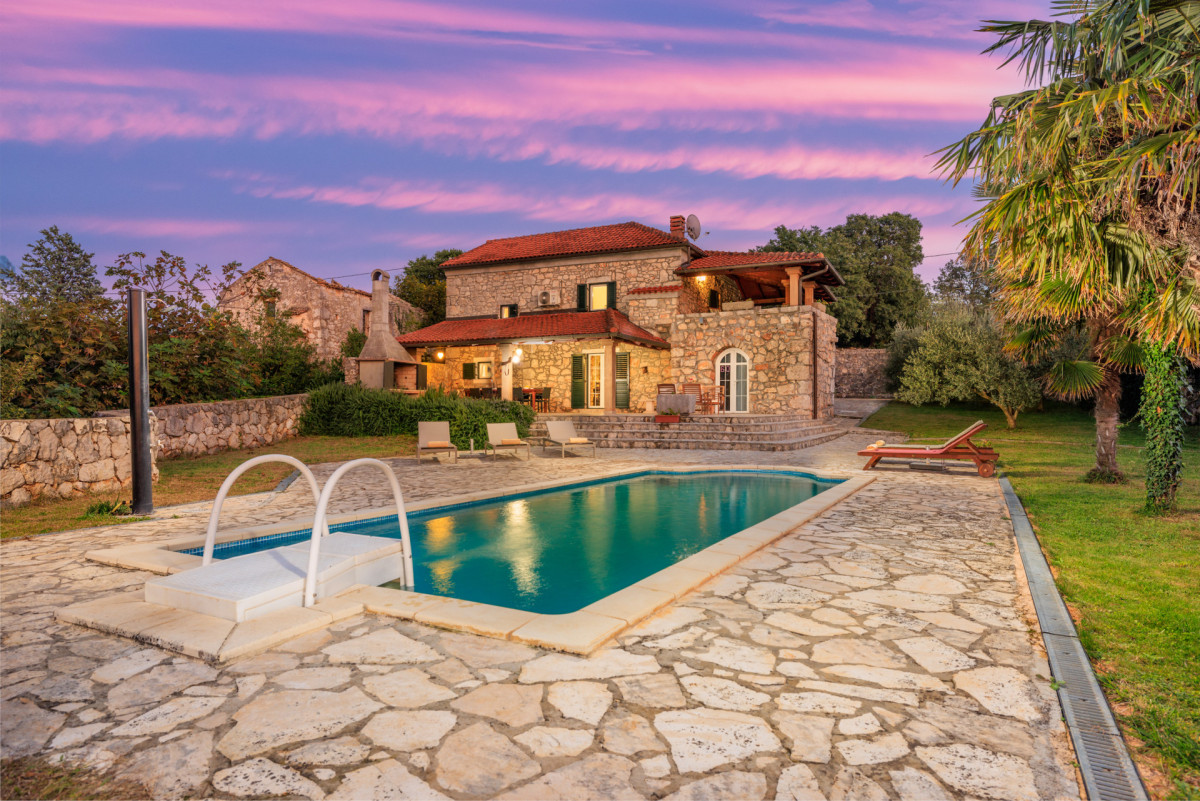 Villa Karlo