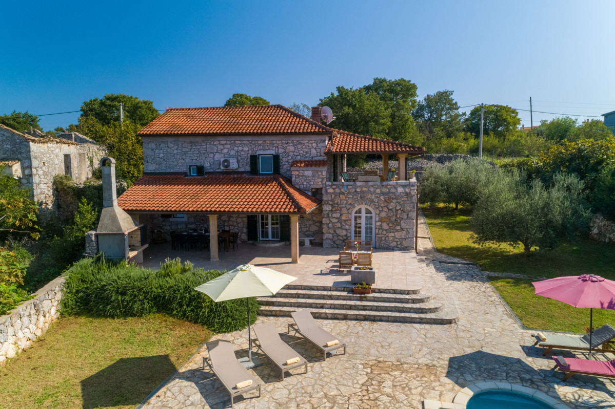 Villa Karlo
