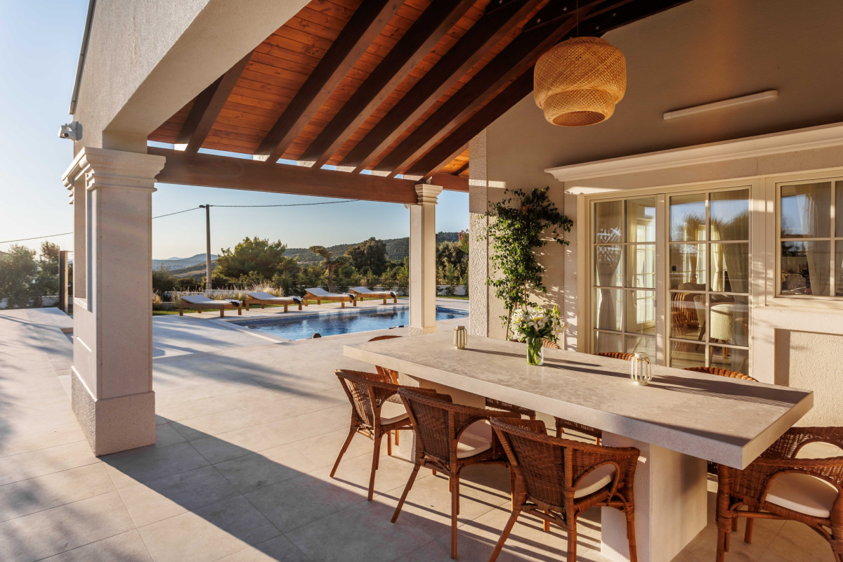 Villa Cypress Estate