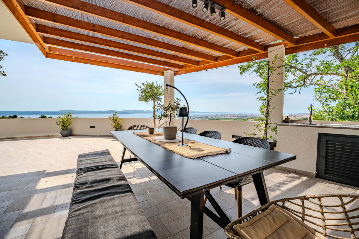 Villa Hill