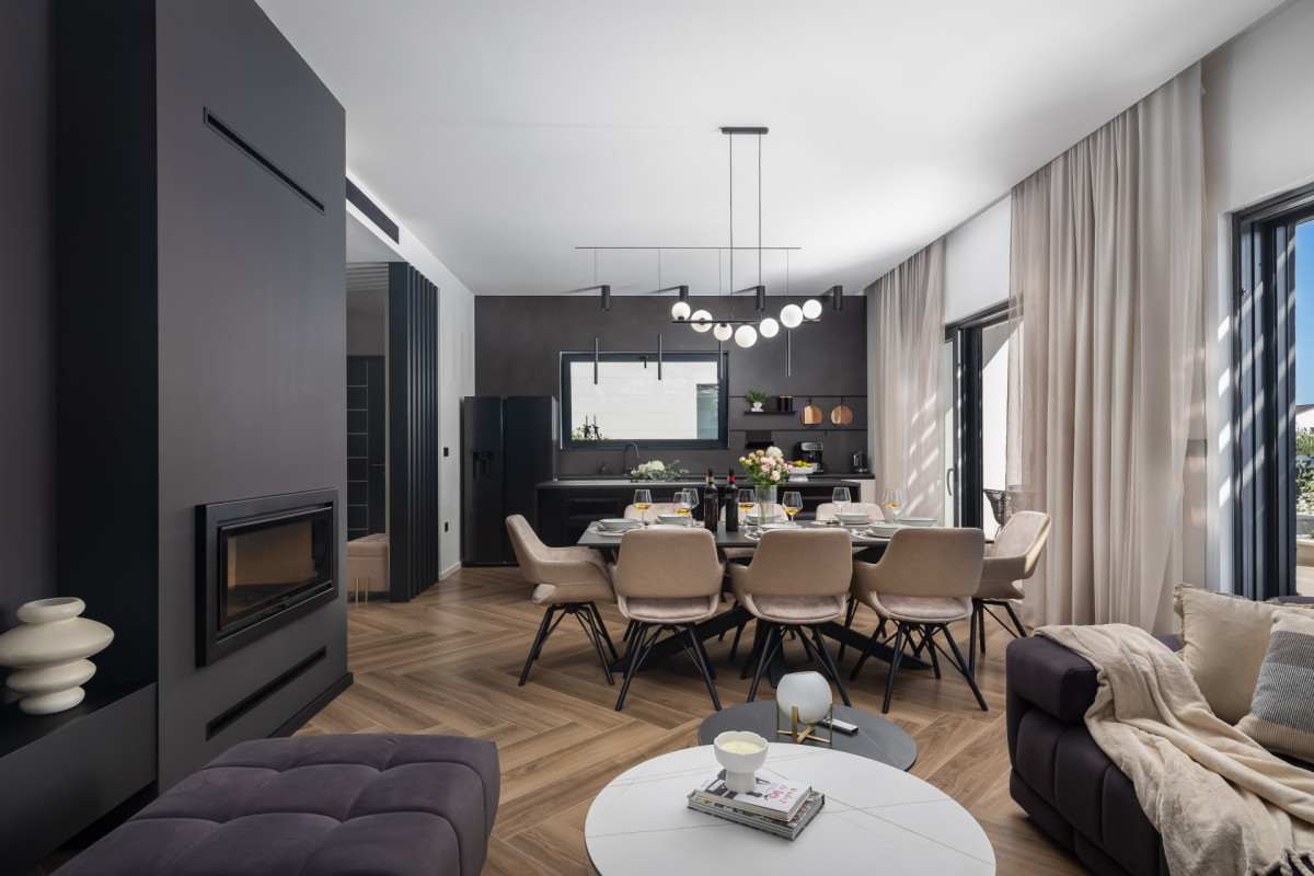 Villa M