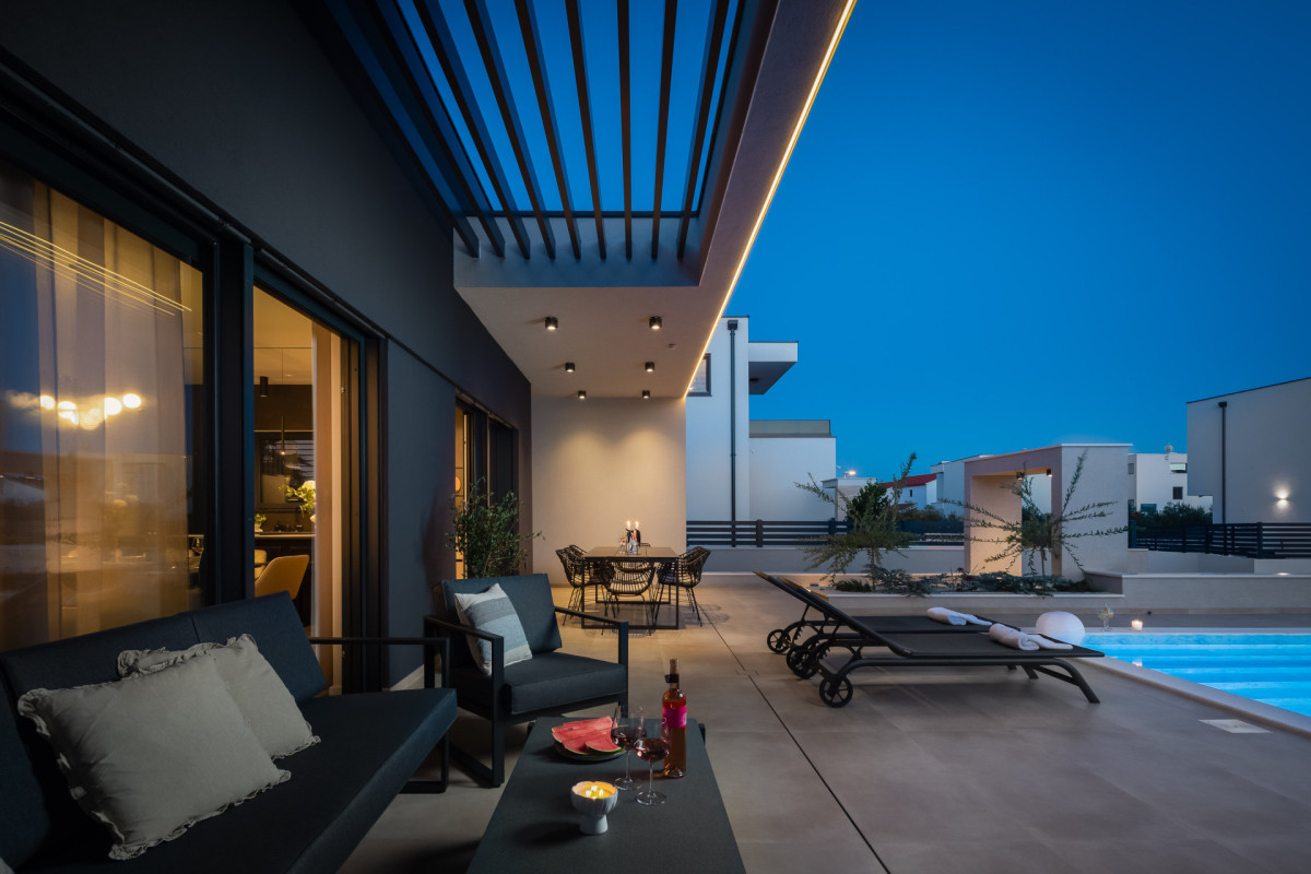 Villa M