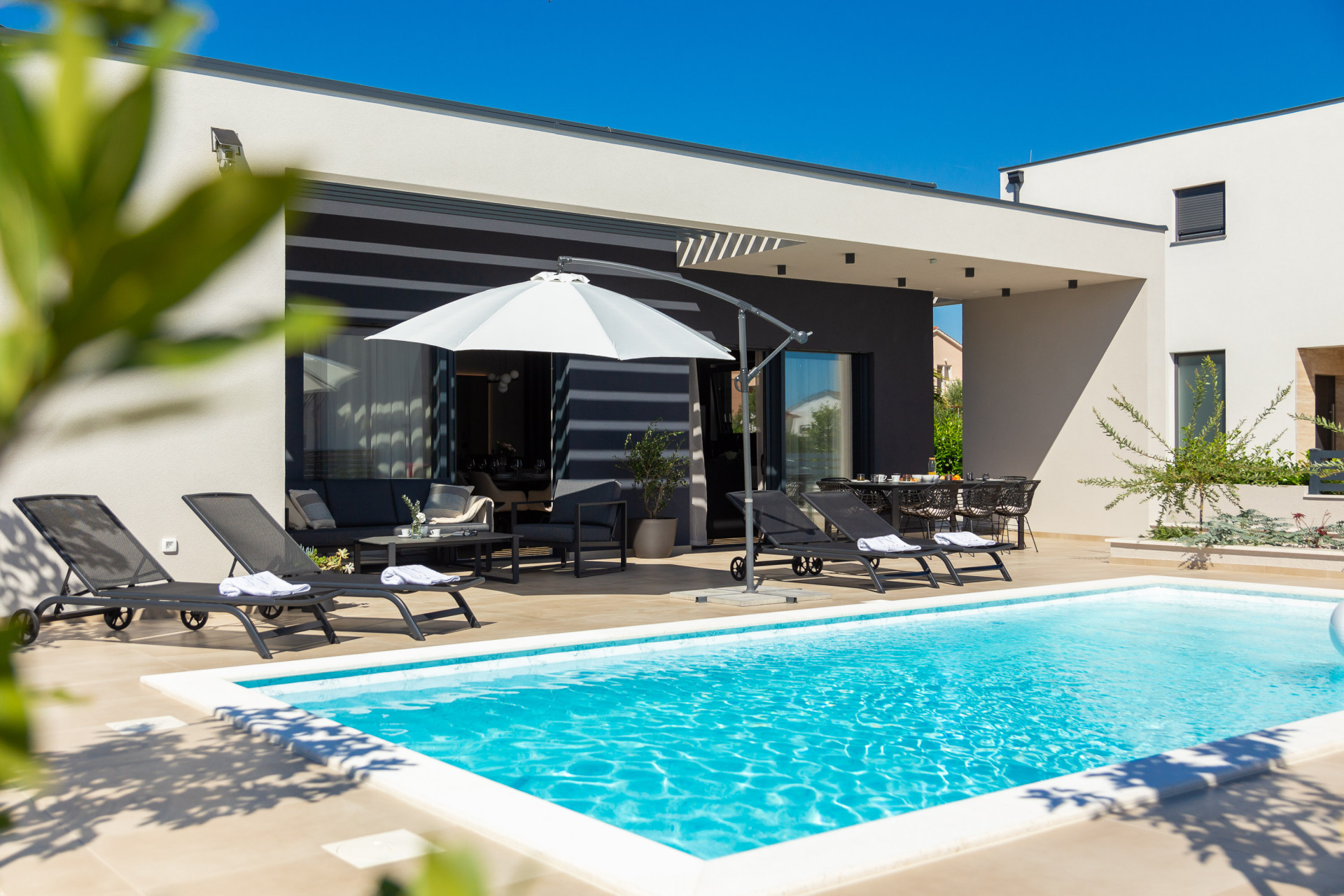 Villa M