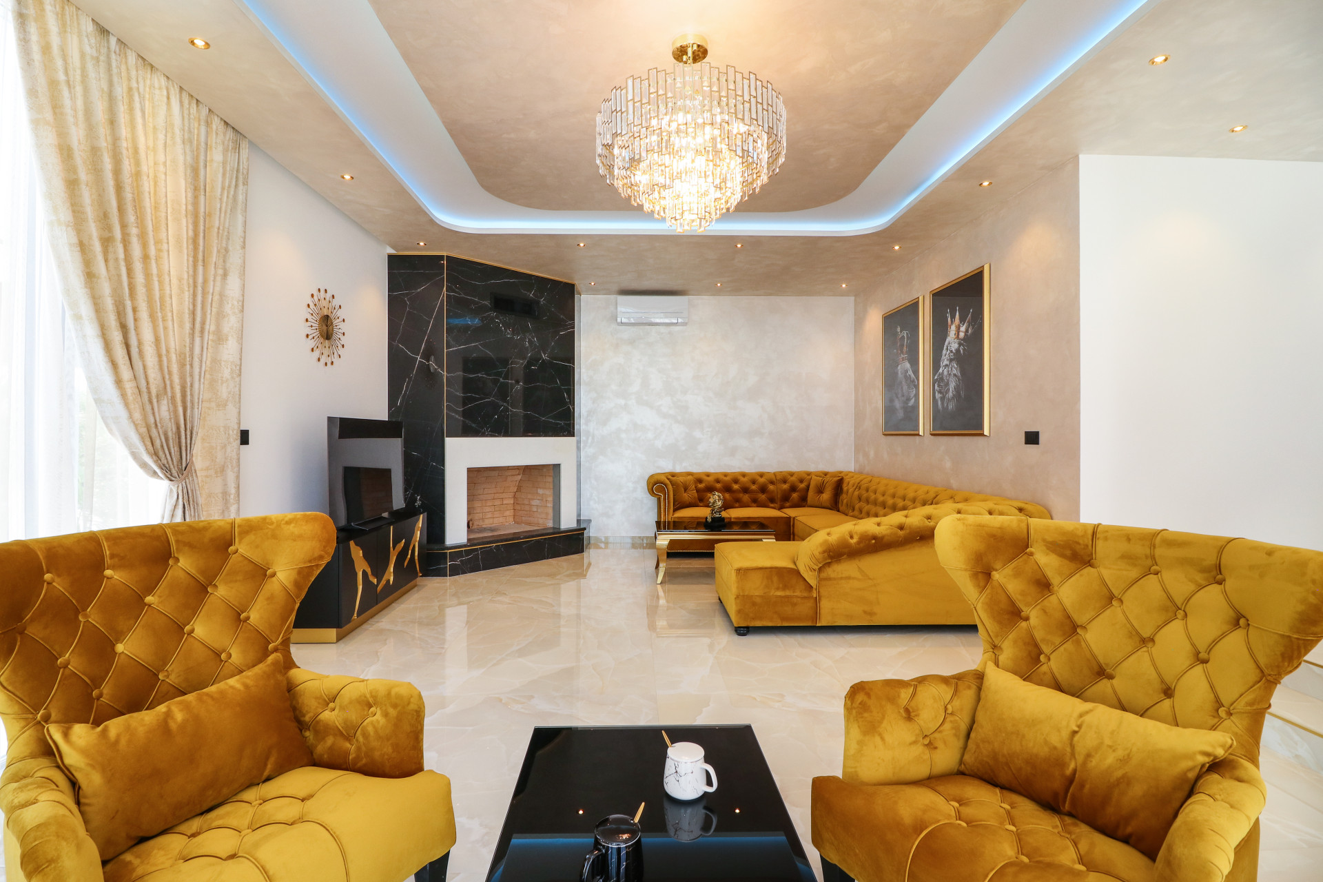 Villa Golden Lion