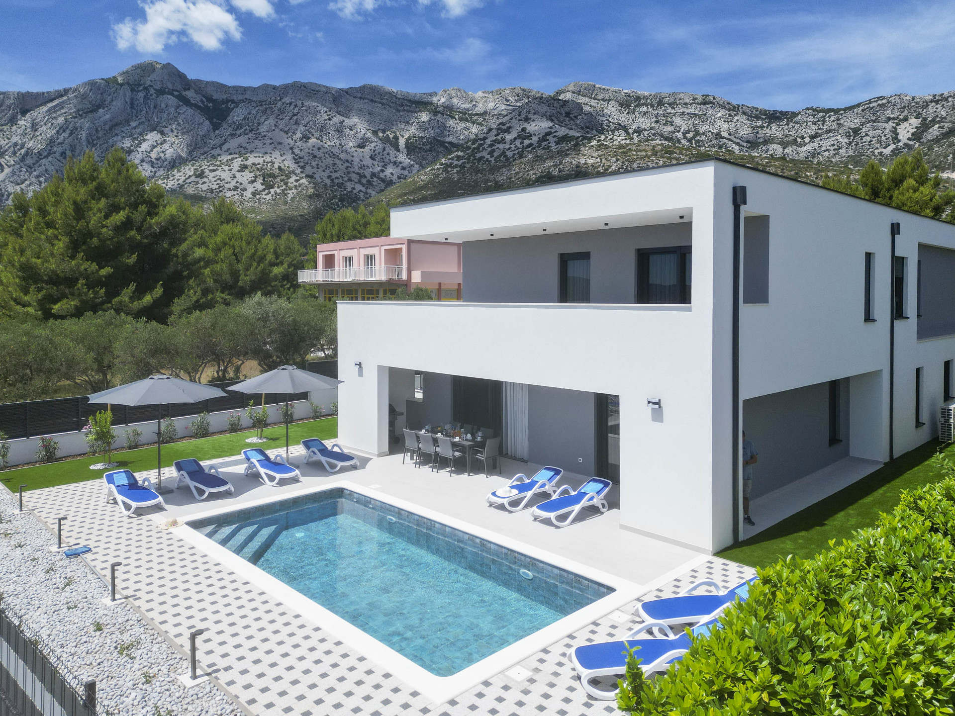 Villa Mi