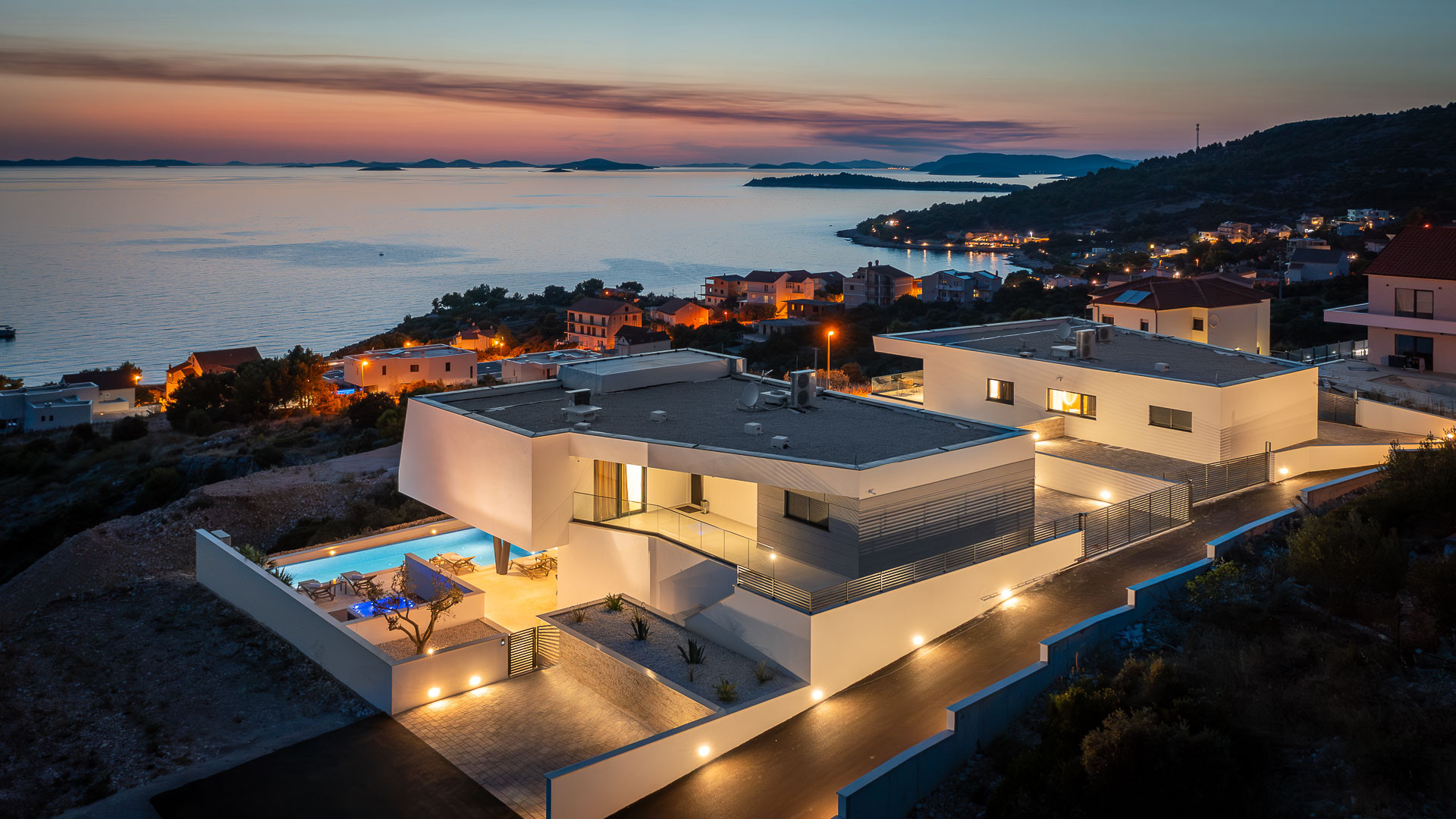 Villa B