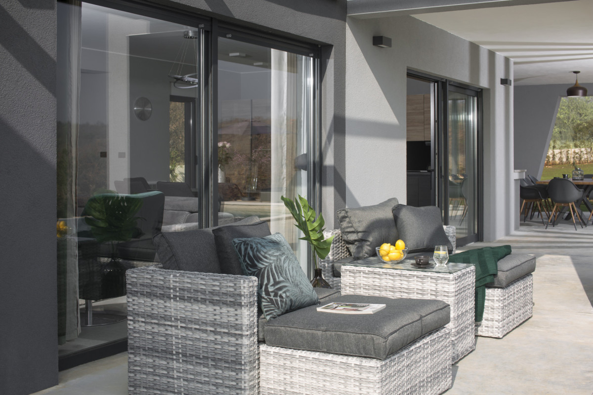 Villa Infinity