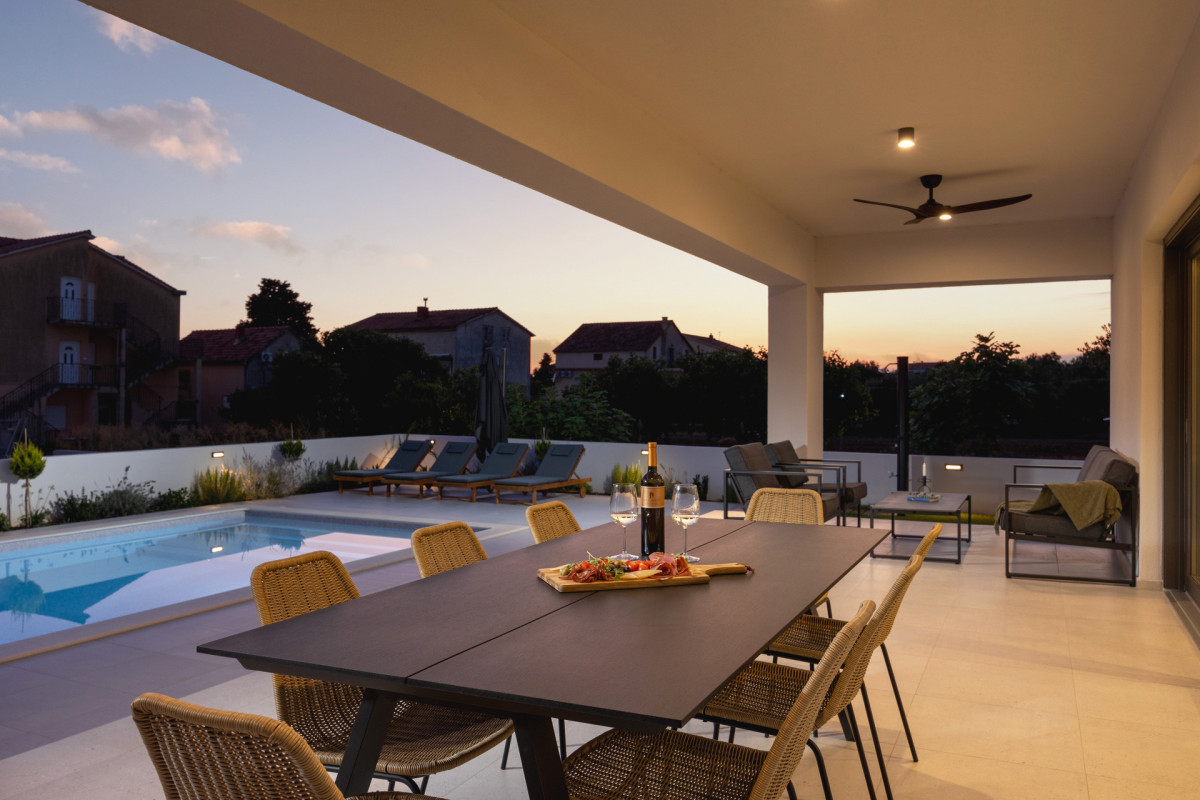 2Olives House