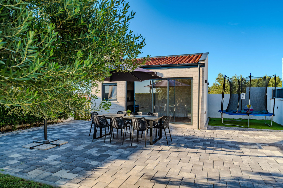 Villa Lara Vrana