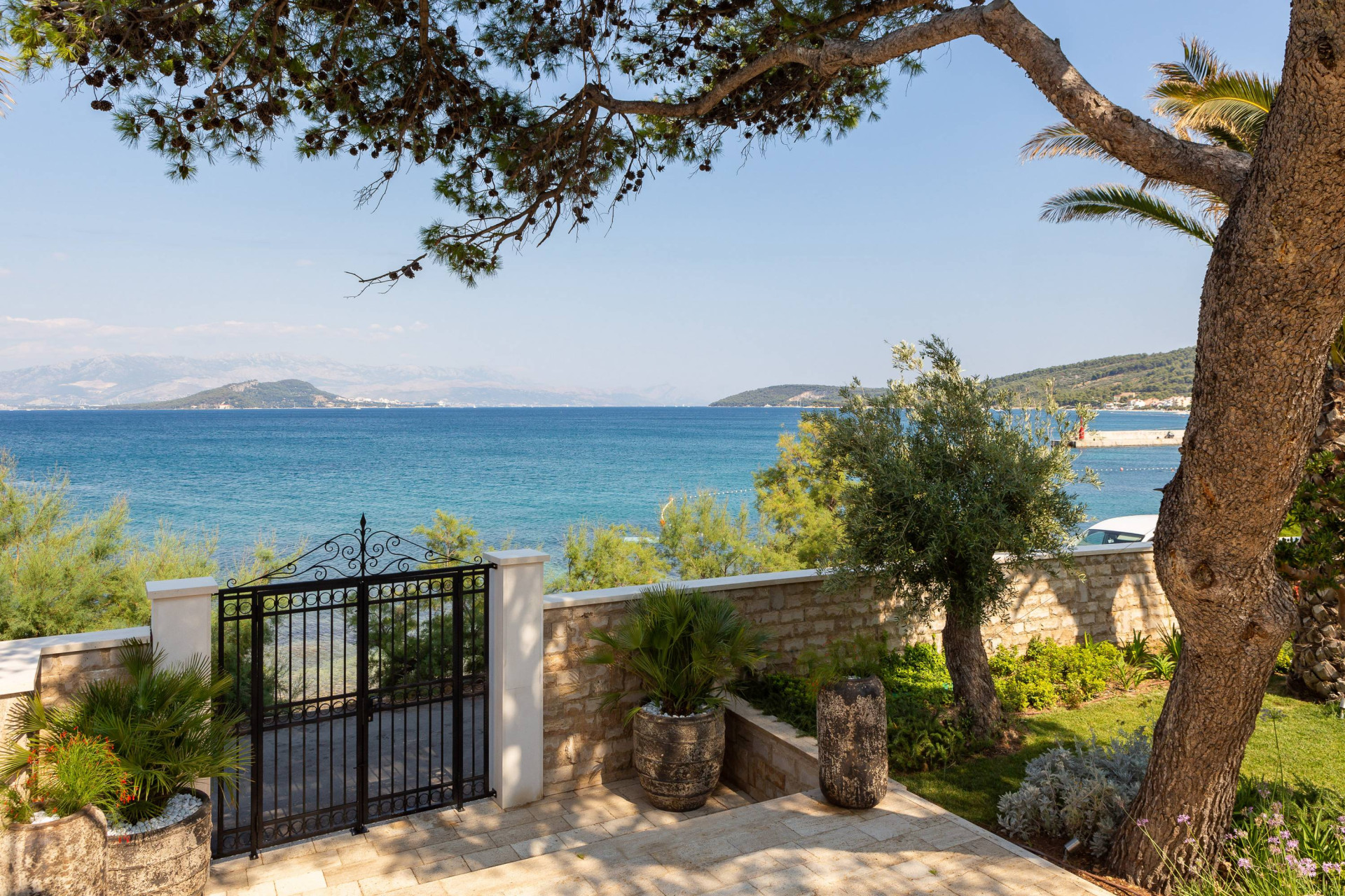 Beachfront Villa L'orizzonte