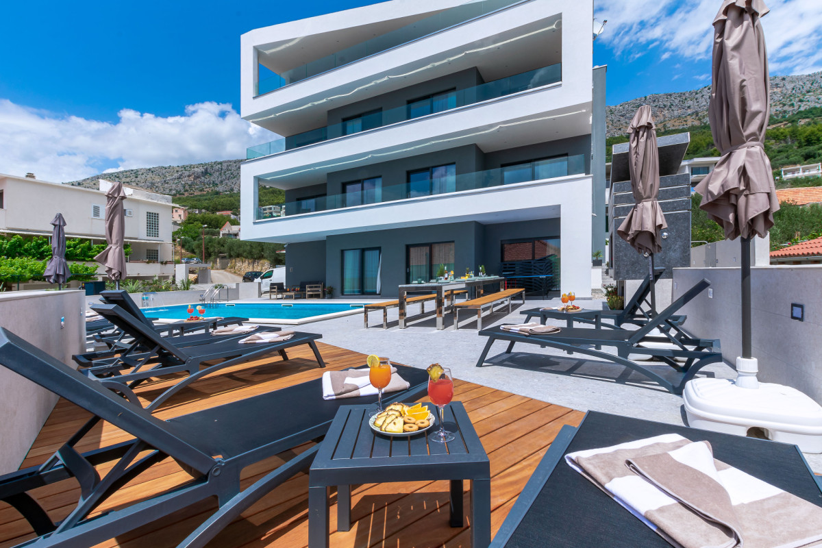 Villa Leona XXL