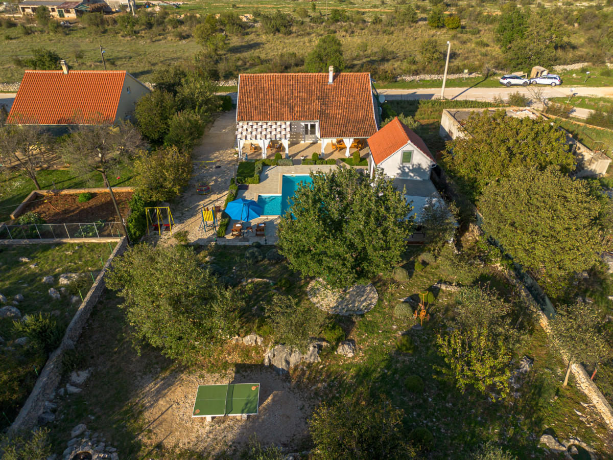 Villa Mirkov San