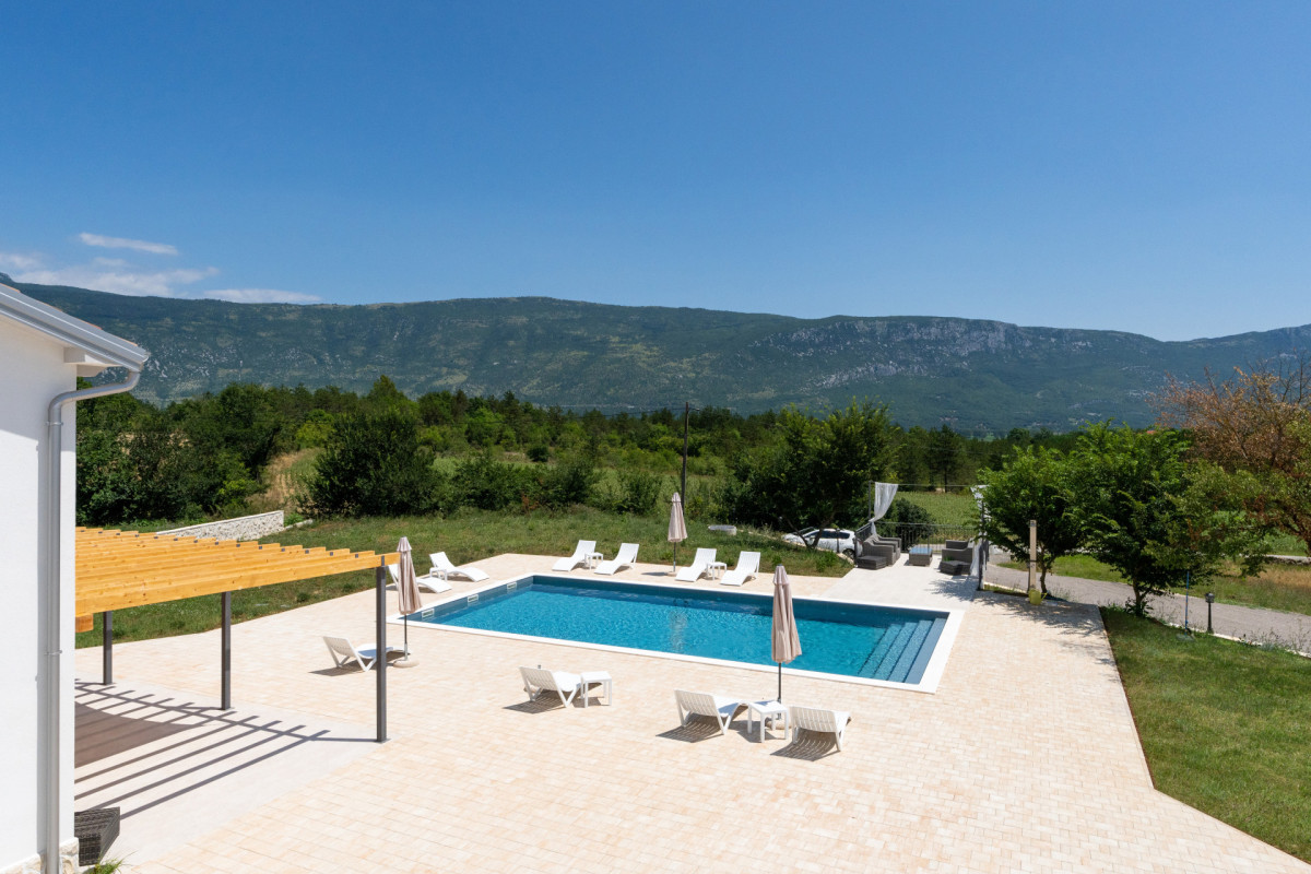 Villa Roti