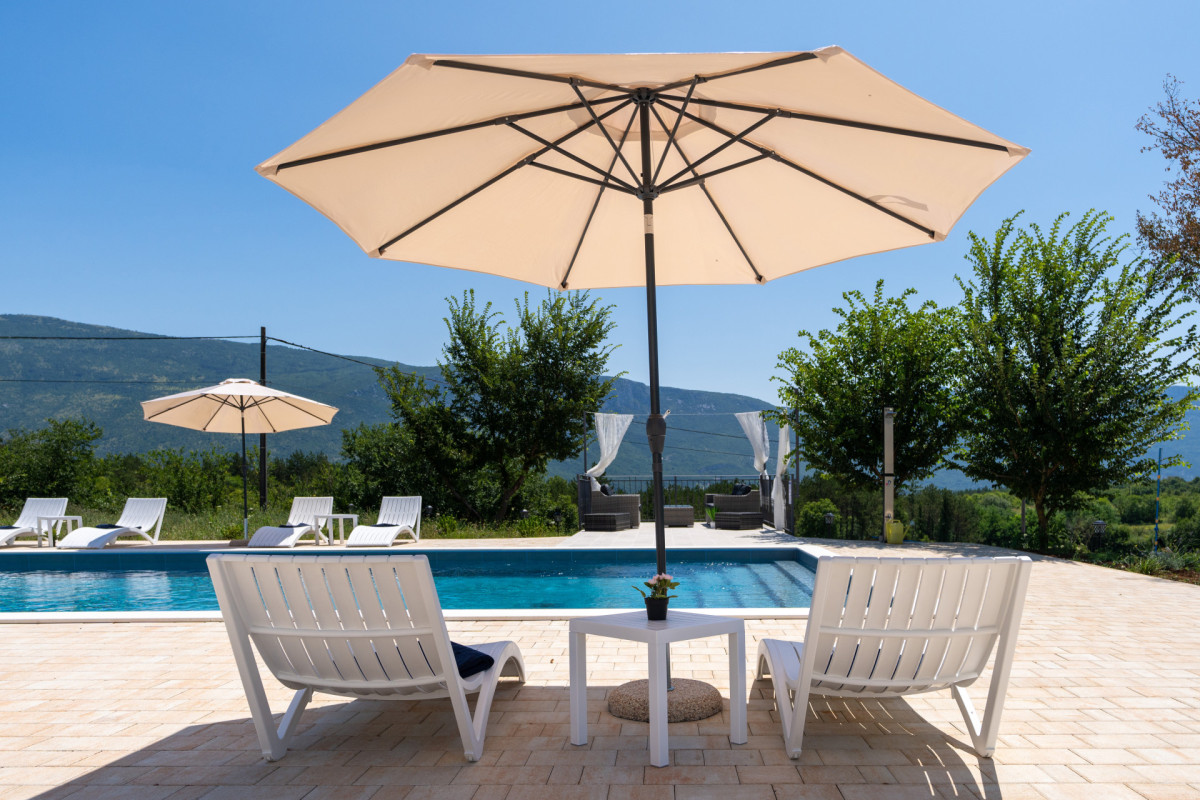 Villa Roti