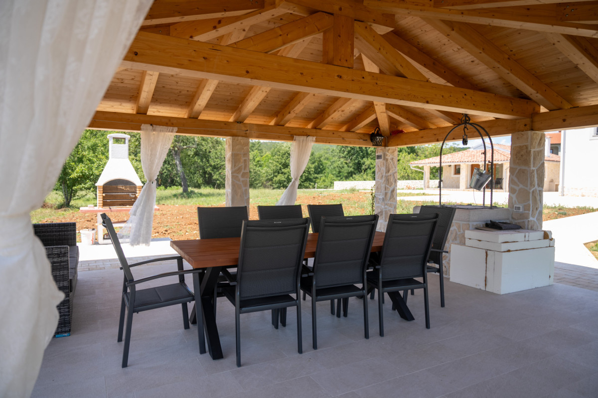 Villa Roti