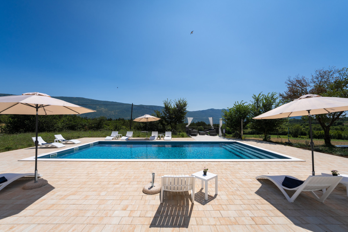 Villa Roti