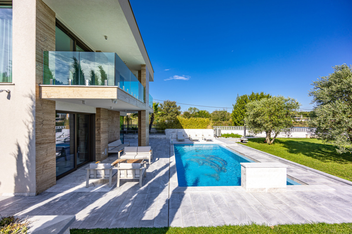 Villa Con Brio
